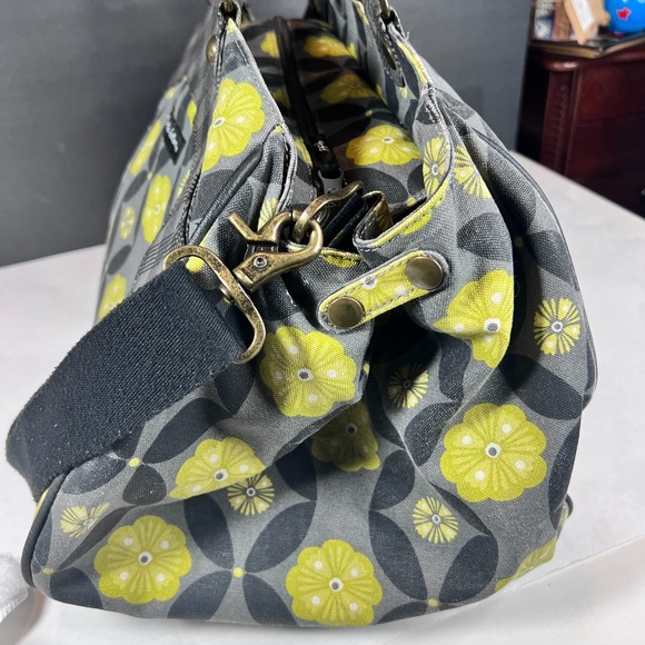 Petunia Pickle Bottom Wistful Weekender Diaper Bag Yellow Gray Floral Large Tote - Picture 3 of 15